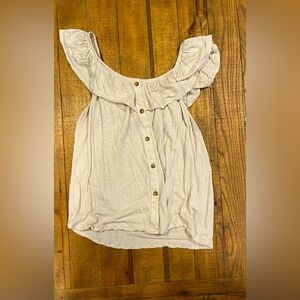 Universal threads shirt